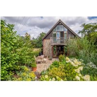 Suffolk Hideaways Enjoy an 8% Discount at The Granary in Dunstall Green