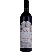 DAOU Soul of a Lion 2019 bottle