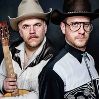 Die Frau wird schöner mit jedem Glas Bier