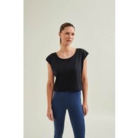 Wellicious Cropped Dance Vest