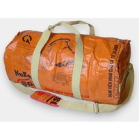 REFISHED fair fashion Tasche 'SPORTY BAG' - upcycelte Fischfuttersäcke
