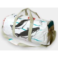 REFISHED fair fashion Tasche 'SPORTY BAG' - upcycelte Fischfuttersäcke