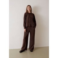 Givn Berlin Bluse GBSMILLA mit Puffärmeln aus TENCEL mit Peach-Effekt