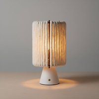 ALMUT von Wildheim kabellose dimmbare Tischlampe aus 100 % Wolle vom Tiroler Stein- und Bergschaf