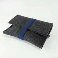 matilda k. manufaktur Minimalistischer Kabel Organizer aus Wollfilz 'otto' in 2 Größen | passend zu Laptophülle 'max'