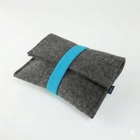 matilda k. manufaktur Minimalistischer Kabel Organizer aus Wollfilz 'otto' in 2 Größen | passend zu Laptophülle 'max'