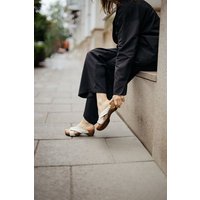 AGAZI TAKE ME TO TOKYO (beige) – vegane Clogs aus Traubenleder