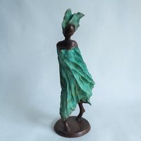 Moogoo Creative Africa Bronze-Skulptur "Femme du Sahel" by Patrice Balma Unikate 36-42cm