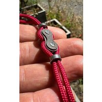 ARTHURKOPF Armband aus Fahrradkettenglied und Paracord