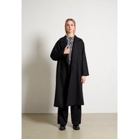 Givn Berlin Mantel GBANOUK aus recycelter Wolle
