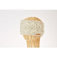 short'n'pietz Schurwollstirnband mit Zopf- und Kugelmuster, handgestrickt