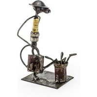 Moogoo Creative Africa Zündkerzen-Figur | Gärtner:in | Upcycled & handgemacht
