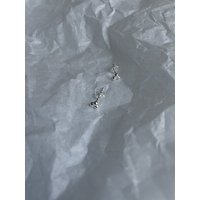 noemvri fashion label Meggi Kugelohrstecker