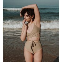 Anekdot Bikini Set Lin Top + Core High Slip