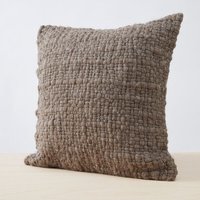 By Native Kissen "Sueño" aus Merinoschurwolle, handgewebt