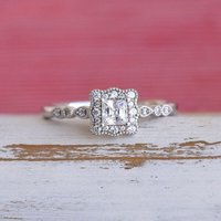 Eppi Vintage-Ring mit glänzenden Diamanten Venera