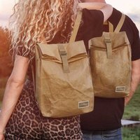 Paper & Sons Rucksack aus Kraftpapier Oak, Rolltop Rucksack Damen & Herren, 13 Zoll Laptopfach, 10 l, vegan, wasserabweisend
