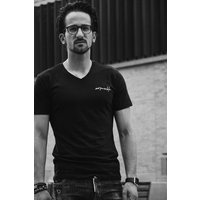 noemvri fashion label Shirt Flitzpiepe