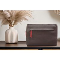 Pack & Smooch Microsoft Surface Pro 8 / 7 / 6 Lederhülle ANGUS (Mulesing-frei)