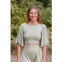 Vivien Joy Crop Top mit Rückenausschnitt und weiten Ärmeln - Farrah Flower Top