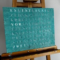 build-yours WordClock Jupiter Grünspan - LED Wanduhr - Designer Wortuhr Industrial