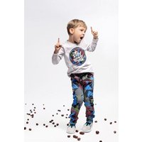 Marraine Kids weiche Sweathose aus Bio Baumwolle mit Camouflage Alloverdruck Explore