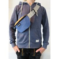 Leonca Upcycling Hip Bag aus Turnmatte & Leder in 3 Größen