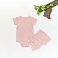 tetoi-vienna TENCEL kurzarm Body und kurze Hose Baby Set "Waldbad"
