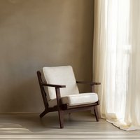 Sintra butaca beige de madera maciza de hevea con acabado tono nogal 50 % de descuento Sintra butaca beige de madera maciza de hevea con acabado tono nogal 50 % de descuento