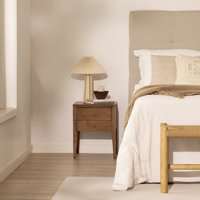 Pikasso mesita de noche de madera maciza de mango 10 % de descuento Pikasso mesita de noche de madera maciza de mango 10 % de descuento