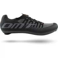 Velo Store - UK Cycling shoes DMT Pogi's | Extra 10% off with Subscription, Postage £16.79 to UK Fedex.