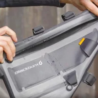 Velo Store - UK Frame bag Blackburn Outpost small | Extra 10% off with Subscription, Postage £16.79 to UK Fedex.