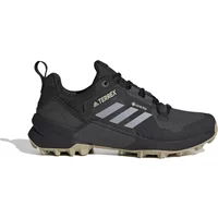 Women's hiking shoes adidas Terrex Swift R3 Gore-Tex image 2