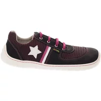 Women's Trainers Fare Bare
