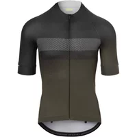 Velo Store - UK Jersey Giro Chrono Expert | Extra 10% off with Subscription, Postage £16.79 to UK Fedex.