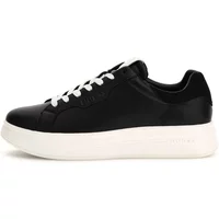 Trainers Guess Winno