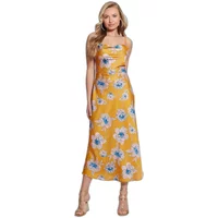 Langes Kleid, Frau Guess Luana
