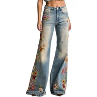 Flared Jeans mit mittelhoher Taille für eine schmeichelhafte Silhouette Damen It's Basic