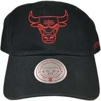 Washed cap with Chicago Bulls logo