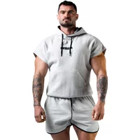 Short-sleeved hoodie Nebbia Hero image 2