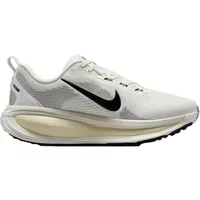 Women's running shoes Nike Vomero 18 image 2