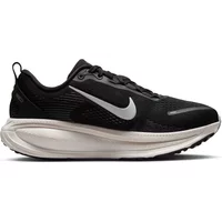 Women's running shoes Nike Vomero 18 image 2