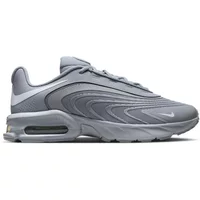 Baskets Nike AirMax Fire