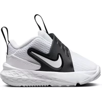 Baby Trainers Nike Team Hustle D