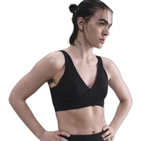 Sports bra Nike One image 2