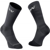 Velo Store - UK Socks Northwave Extreme Pro | Extra 10% off with Subscription, Postage £16.79 to UK Fedex.