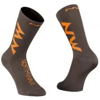 Velo Store - UK Football Socks Northwave Extreme Air | Extra 10% off with Subscription, Postage £16.79 to UK Fedex.