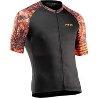 Velo Store - UK Jersey Northwave Blade | Extra 10% off with Subscription, Postage £16.79 to UK Fedex.