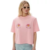 Women's T-shirt She is Sunday First Kiss