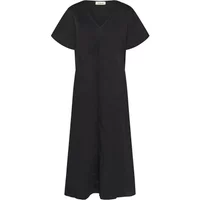 Women's dress Soaked in Luxury Bamone